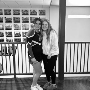 Meet your Posher, Elin